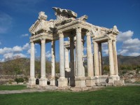 tetrapylon